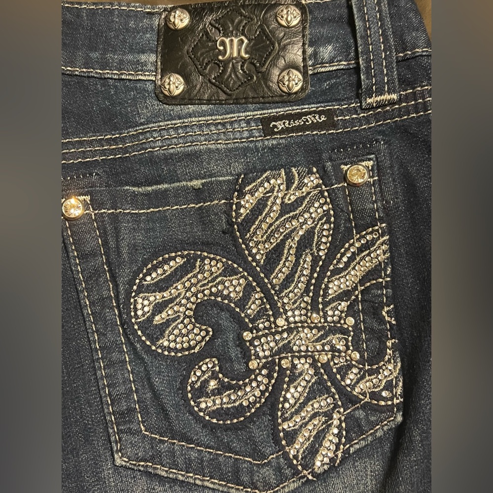 Miss Me bootcut jeans - Size 33 - Like New condition